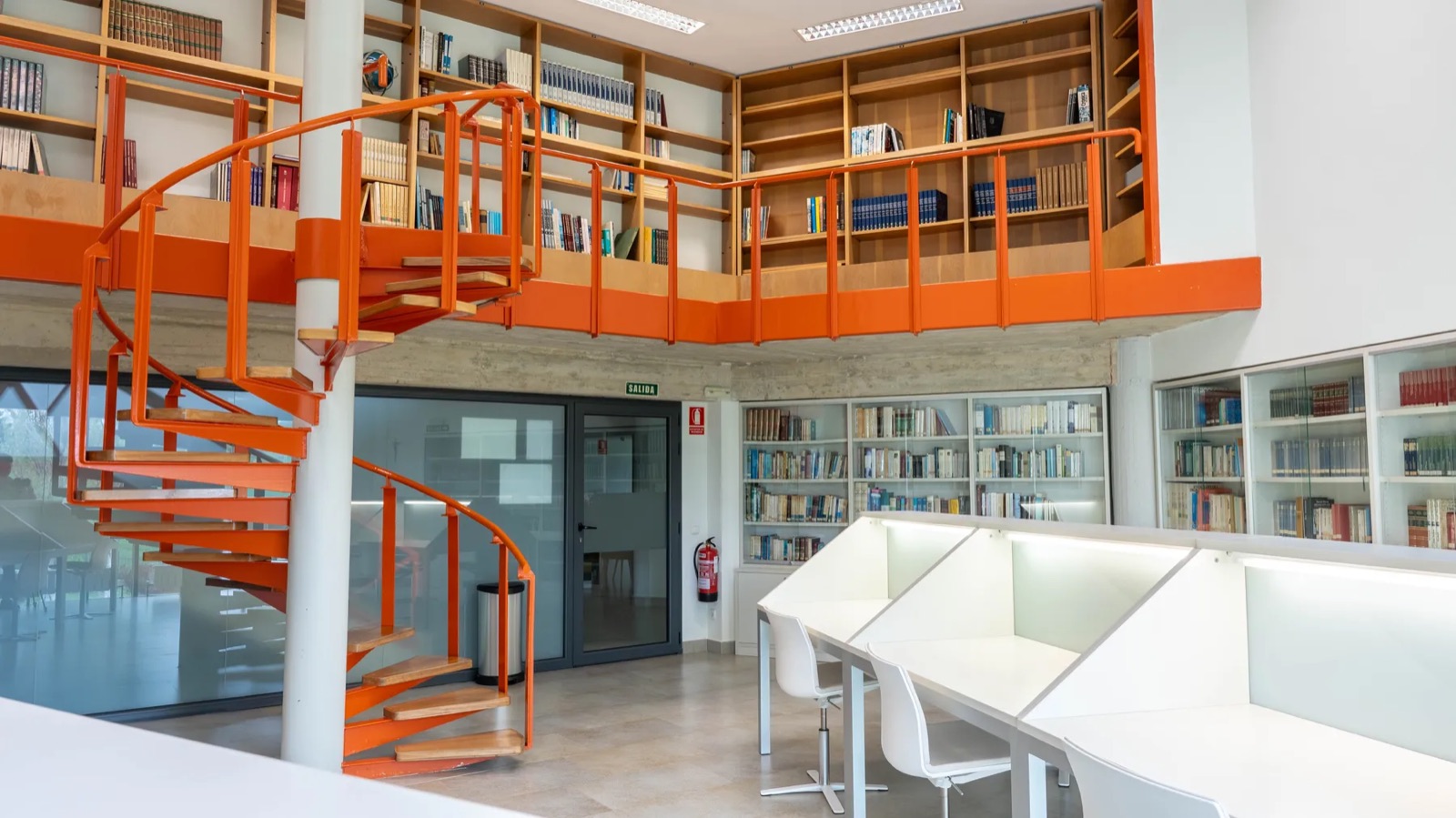 Espacios · Colegio Mayor Santa Clara