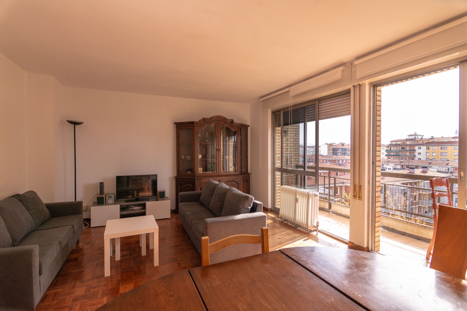 Inmobiliaria · piso en Pamplona